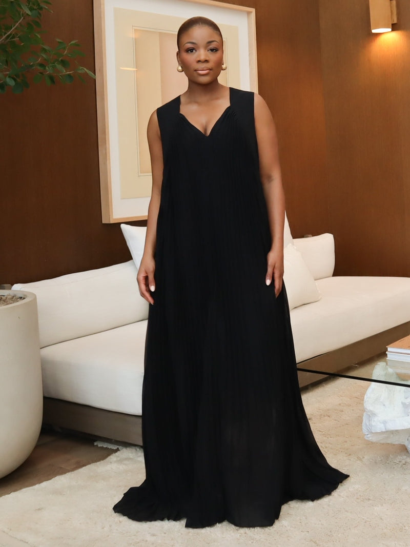 Clara V-Neck Pleated Dress (Black)
