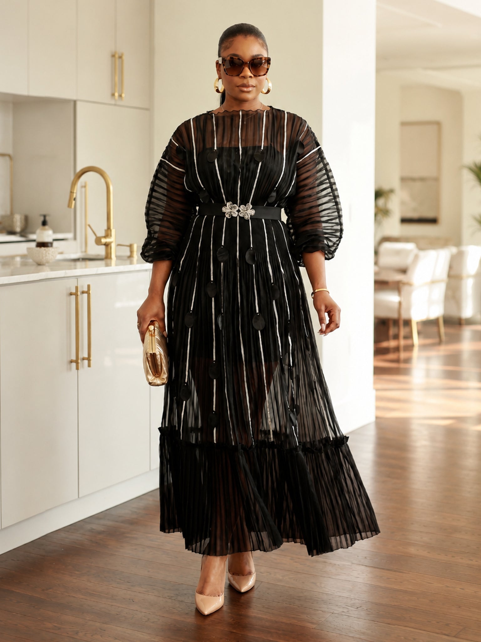 Madeleine Maxi Dress (Black)