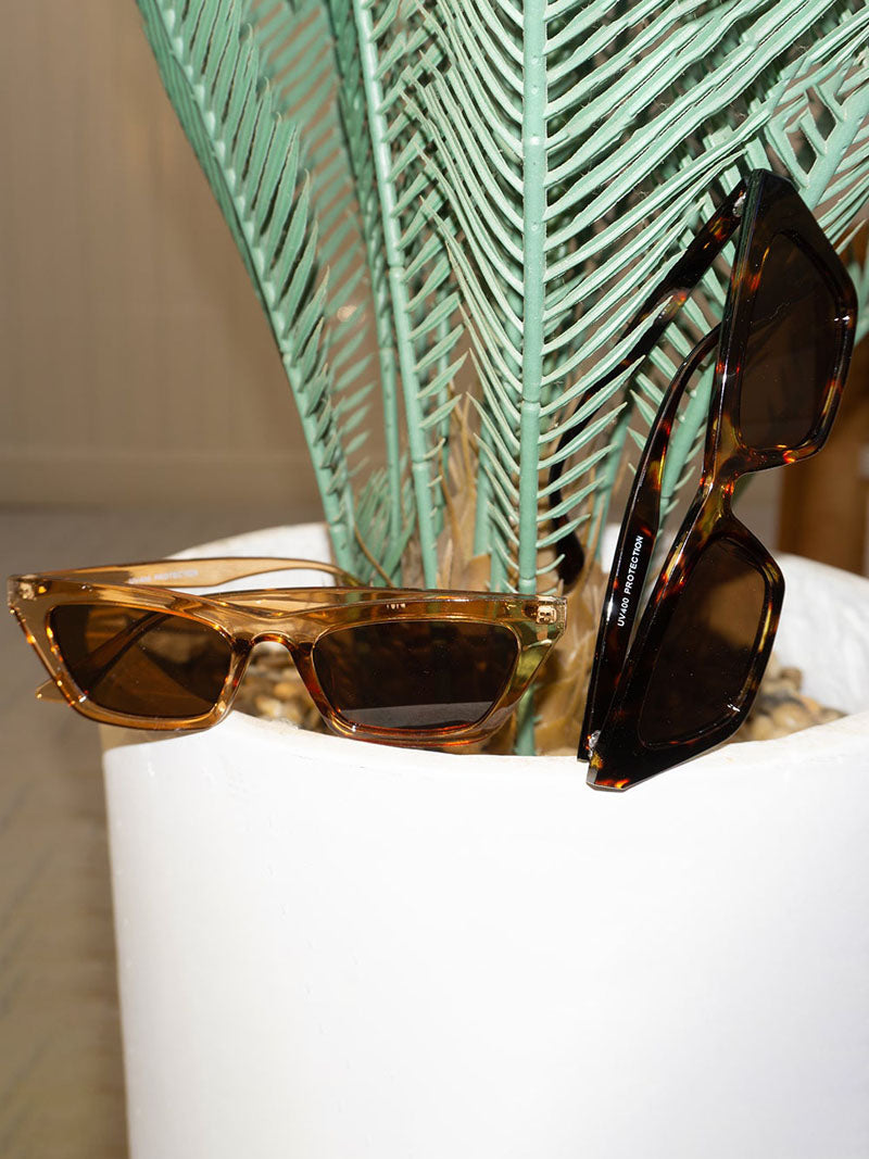Not a Square - Ninth and Maple Shades