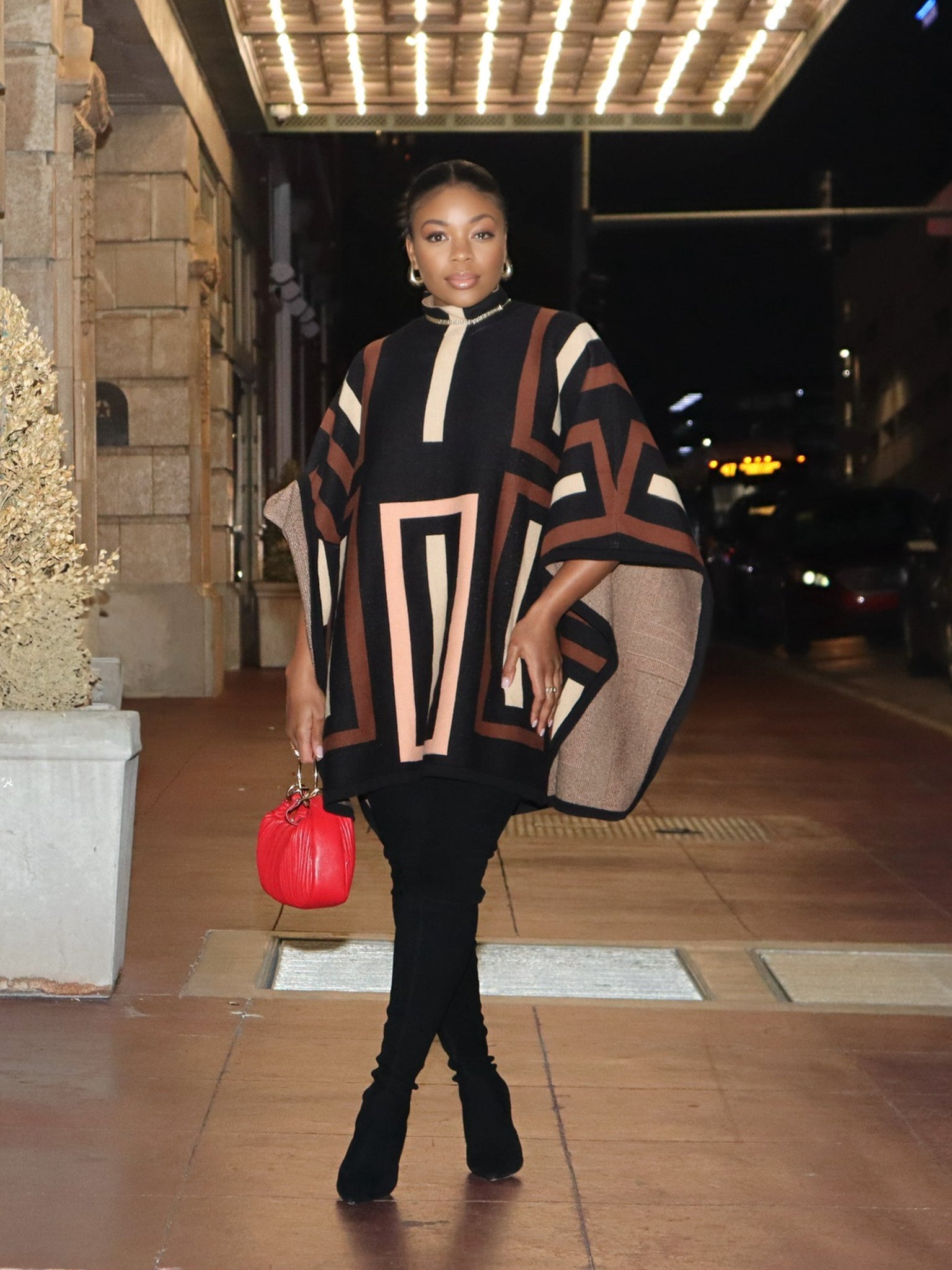 Viola Knit  Poncho (Brown)